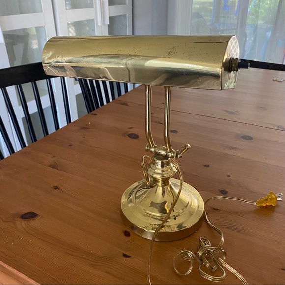 Vintage Brass Lamp - Picture 2 of 7